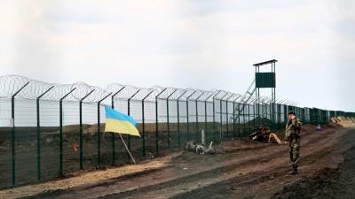 Киев: у украинской границы сосредоточено 90000 российских военнослужащих