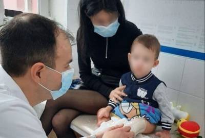Родители требуют от медиков 9 миллионов рублей за ампутацию пальцев у ребенка