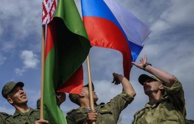 В День народного единства РФ Владимир Путин планирует утвердить Военную доктрину Союзного государства России и Белоруссии