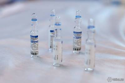 Российские ученые признали высокую эффективность вакцины "Спутник Лайт"