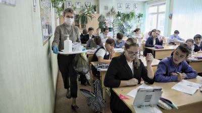 В России продлили действие санправил в образовательных учреждениях