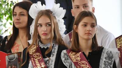 Запрет на массовые мероприятия в школах продлевается до 2024 года - 5-tv.ru