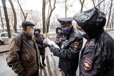 Массовые проверки соблюдения антиковидных ограничений пройдут в Псковской области