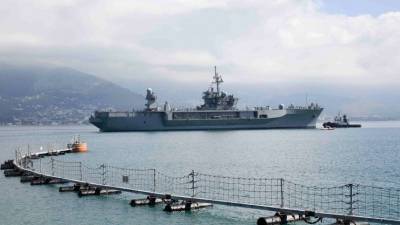 Перед операцией НАТО в Черном море экипаж Mount Whitney устроил кутеж в Стамбуле
