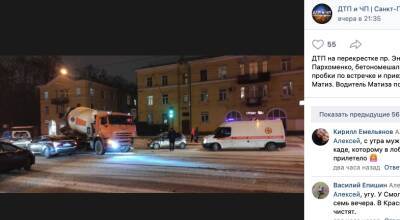 Автомобилист пострадал при столкновении с бетономешалкой на пересечении проспектов Энгельса и Пархоменко