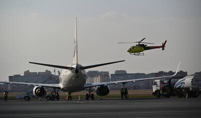 Самолет из Уфы в Сочи совершил вынужденную посадку в другом городе