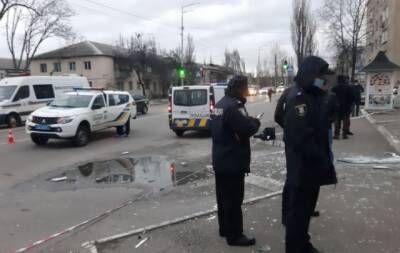 В Киеве грабители взорвали банкомат: полиция проводит спецоперацию