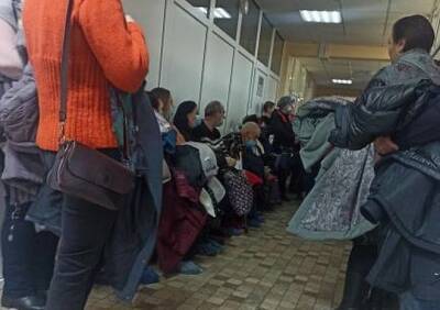 Пациенты пожаловались на огромные очереди к терапевту в рязанской поликлинике №10