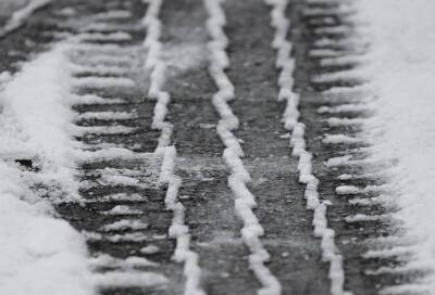 Дорожники в Ленобласти вычистили 13 тысяч километров региональных трасс и обочин от снега