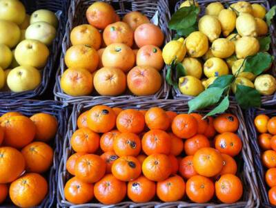 Нутрициолог рассказала о полезных фруктах, которые лучше всего покупать зимой