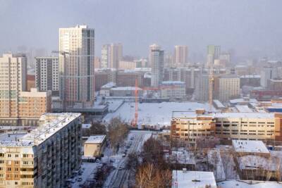 Жители Новосибирска должны 8 лет жить без зарплаты ради покупки квартиры