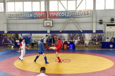 Впервые в истории Кубани в Гулькевичах прошёл чемпионат по боевому самбо