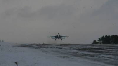 Истребители Су-30СМ провели патрулирование вдоль границы Белоруссии