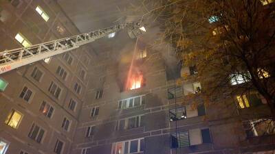 При ликвидации пожара в Москве спасли 5 человек