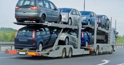 В Украину импортировали рекордное количество авто: из каких стран чаще всего везут машины