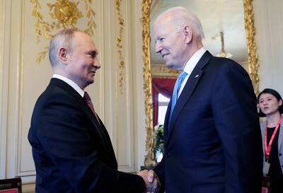 Директор ЦРУ обсудил в Москве детали очной встречи Путина и Байдена