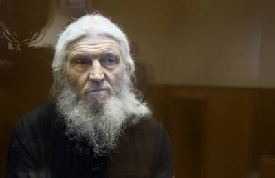Суд приговорил экс-схиигумена Сергия к 3,5 года заключения
