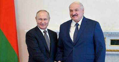 Лукашенко предложит Путину вернуть в Белоруссию ядерное оружие