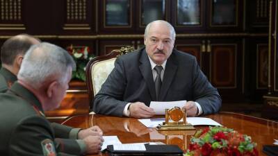«Мы все понимали»: Лукашенко назвал Крым де-факто российским