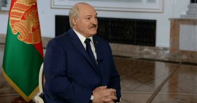 "Де-факто и де-юре": Лукашенко признал Крым российским (видео)