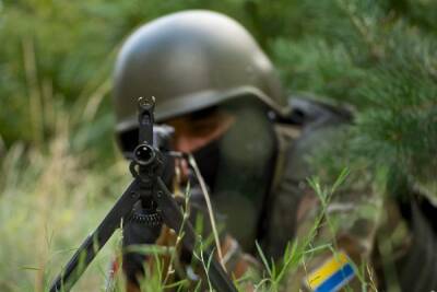 Украинский снайпер использовал прибор бесшумной стрельбы, целясь по мирному — НМ ДНР