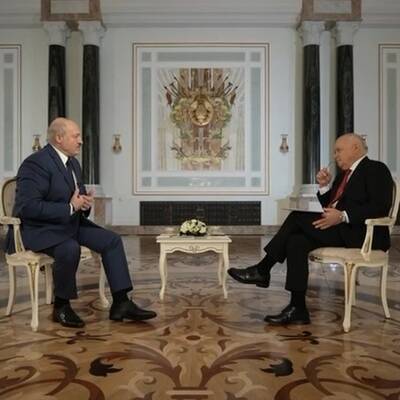 Лукашенко сообщил РИА Новости, что намерен посетить Крым