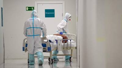 Мурашко заявил о снижении числа пациентов с коронавирусом в России