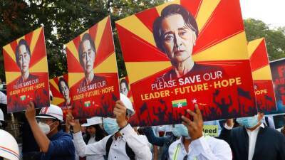 Военные власти Мьянмы предъявили новые обвинения Аун Сан Су Чжи
