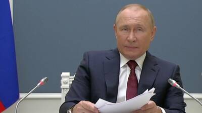 Владимир Путин выступил с важными заявлениями на инвестиционном форуме «Россия зовет!»