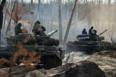 Осеннее обострение: Киев намерен объявить мобилизацию и ввести военное положение
