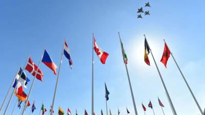 Генсек НАТО Столтенберг заявил об отсутствии угрозы России странам Балтии