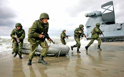 Замминистра обороны Украины: Движение войск РФ у наших границ – это типично для войны