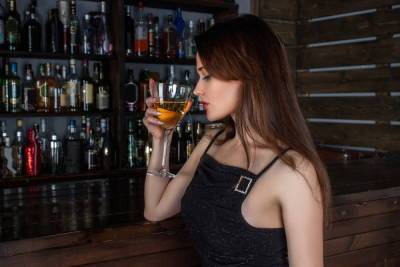Жительницы Саратова стали чаще травиться алкоголем
