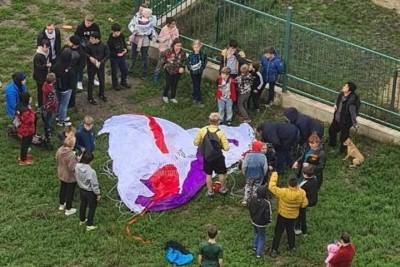 Молодой парашютист упал с 16-го этажа в Краснодаре