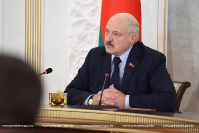 Рабочая группа представила Лукашенко новый проект Конституции