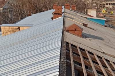 В Хабаровском крае ремонтируют крыши школ и техникумов