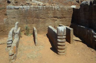 В Греции обнаружен богатый микенский некрополь возрастом 3400 лет