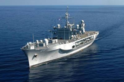 Черноморский флот начал слежение за американским флагманом Mount Whitney