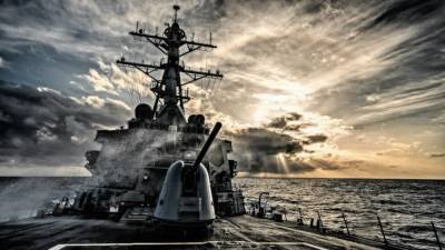 Минобороны РФ: в Черное море зашел командный корабль ВМС США USS Mount Whitney