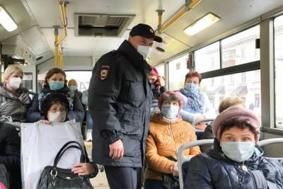 За отсутствие масок во владимирских автобусах наказывают рублем