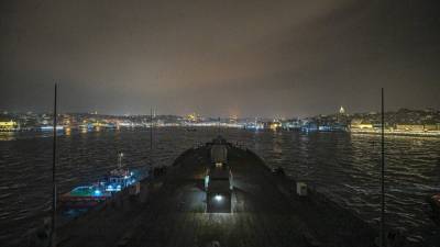 "Взял на мушку": Черноморский флот следит за кораблем ВМС США