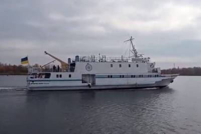 Срок службы – 500 часов за 30 лет: После ремонта украинское судно «Гидробиолог» спустили на воду