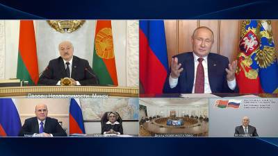 Лукашенко пожаловался Путину, что его не пригласили в Крым
