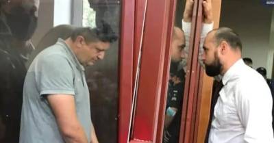 Суд отпустил домой экс-АТОшника, угрожавшего взорвать гранату в Кабмине
