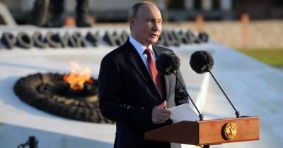 Решительный протест: как в МИД отреагировали на визит Путина в Крым