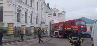В Киево-Печерской лавре при пожаре пострадали три человека