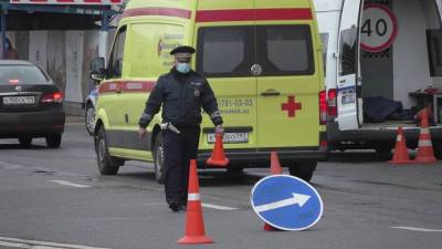 Авария с участием двух автомобилей произошла на участке МКАД - vm.ru - Москва - Россия