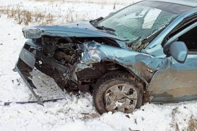 Водитель ВАЗа погиб при столкновении с Mitsubishi в Новосибирской области