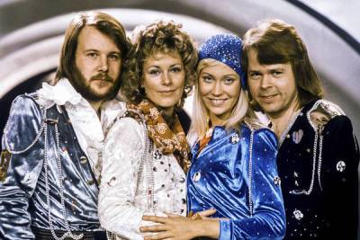 Шведская группа "АВВА" выпустила новый альбом спустя 40 лет