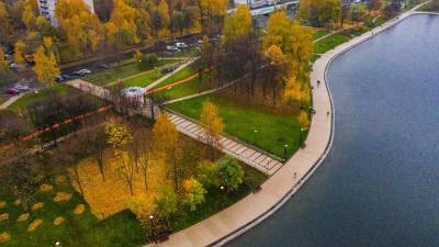 Благоустройство Гольяновского парка завершилось на востоке Москвы - vm.ru - Москва - район Гольяново - Благоустройство
